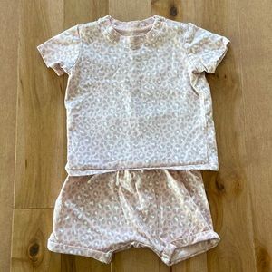 T-shirt and short set for babies 6-9 months